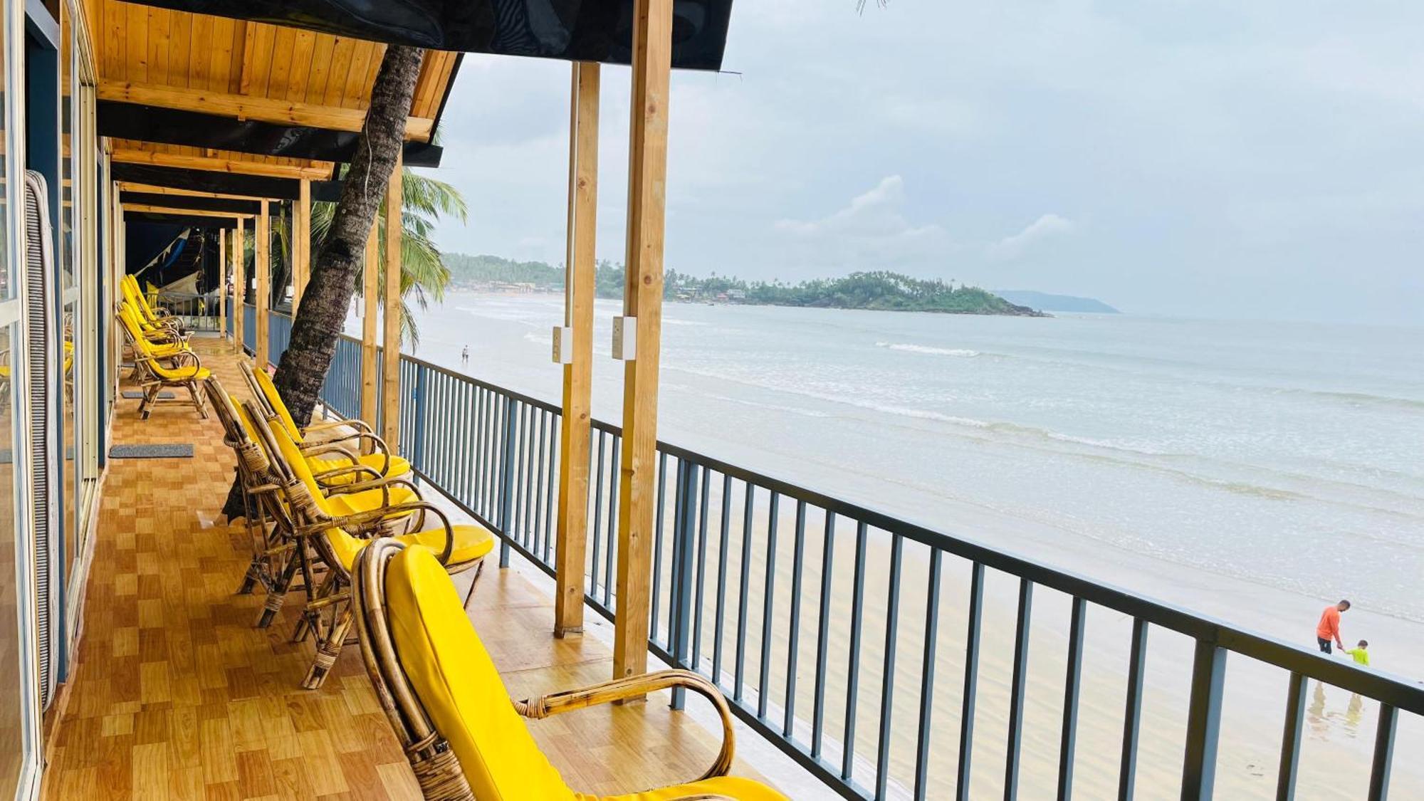 Sameer Beachfront Cottages Канкон Экстерьер фото